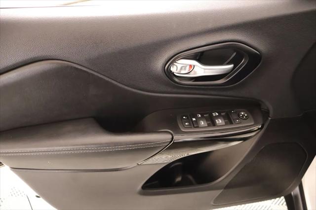 2023 Jeep Cherokee Altitude Lux 4x4