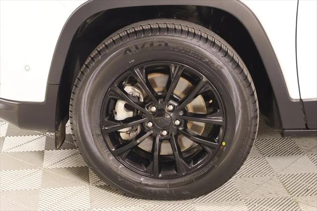 2023 Jeep Cherokee Altitude Lux 4x4