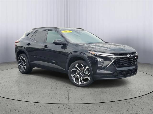 2025 Chevrolet Trax FWD 2RS for sale in Paw Paw, MI