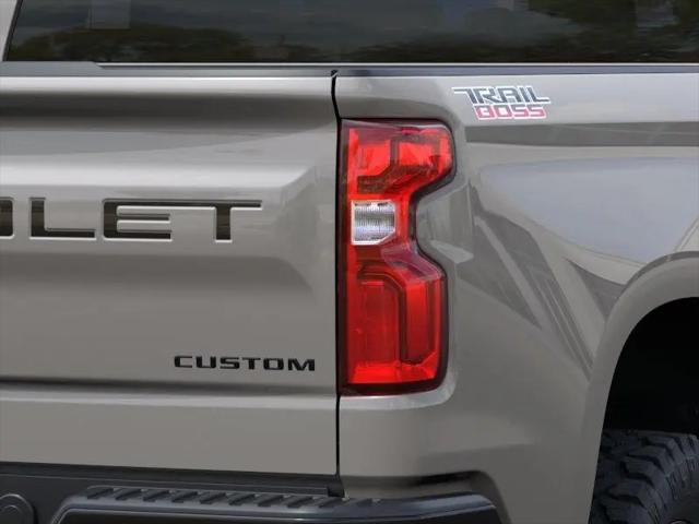 2026 Chevrolet Silverado 1500 4WD Crew Cab Short Bed Custom Trail Boss