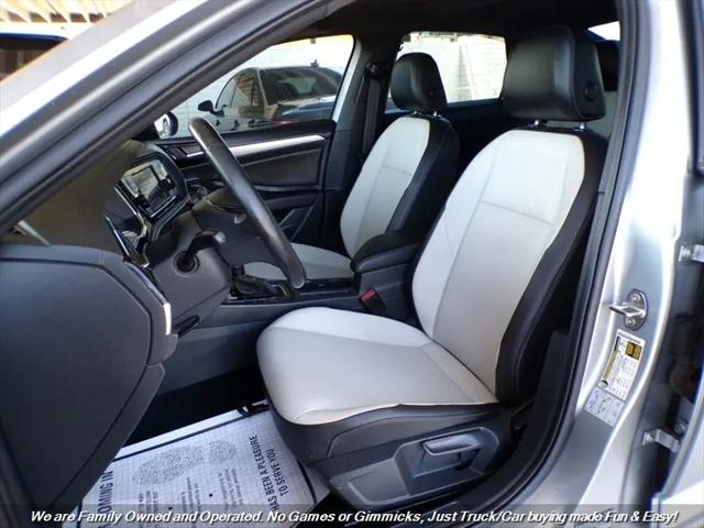 2021 Volkswagen Jetta 1.4T R-Line