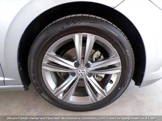 2021 Volkswagen Jetta 1.4T R-Line