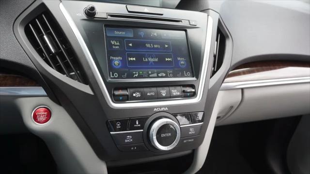 2017 Acura MDX w/Technology Package