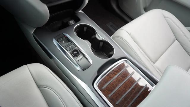 2017 Acura MDX w/Technology Package