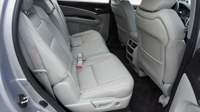 2017 Acura MDX w/Technology Package