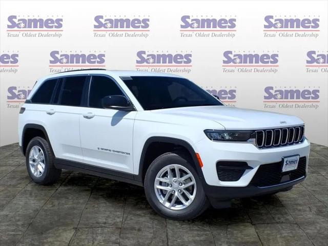 2026 Jeep Grand Cherokee Laredo 4x4 for sale in Cedar Creek, TX