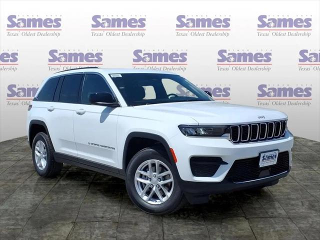 2026 Jeep Grand Cherokee Laredo 4x4 for sale in Cedar Creek, TX