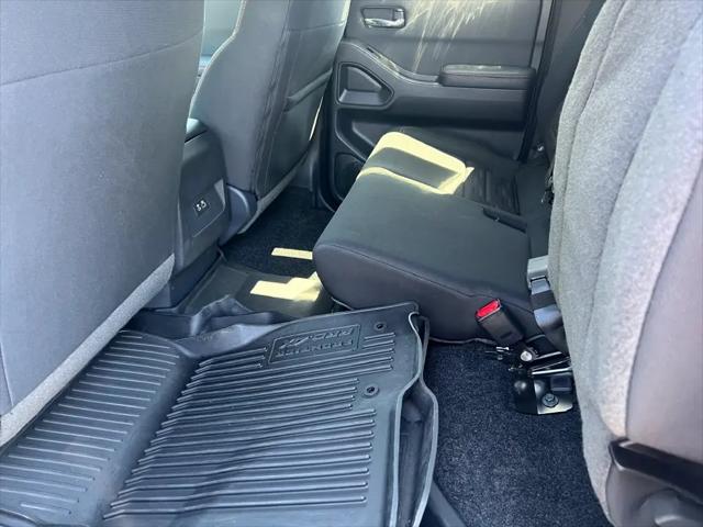 2024 Nissan Frontier Crew Cab PRO-4X 4x4