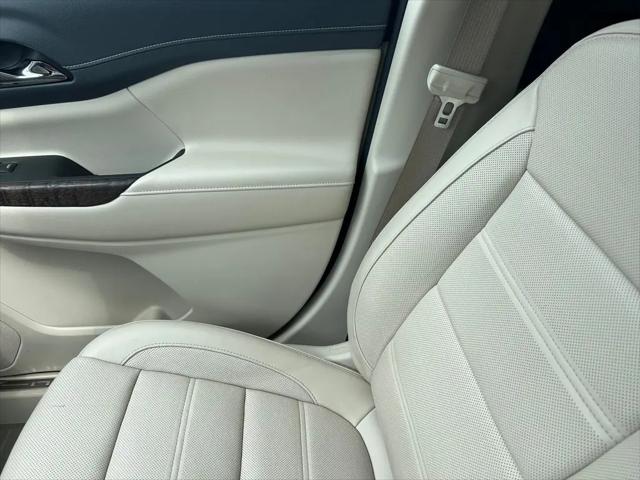 2020 GMC Acadia AWD Denali