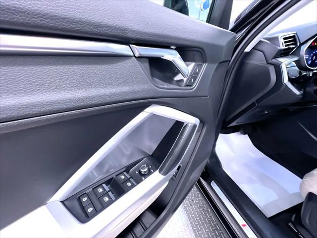 2021 Audi Q3 S line Premium
