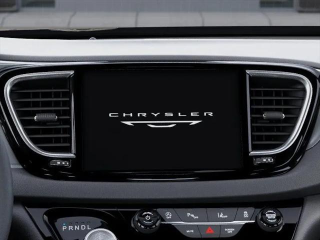 2027 Chrysler Pacifica LX