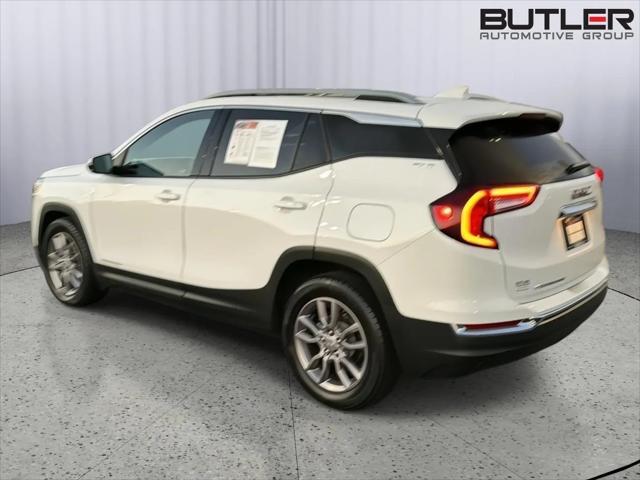 2023 GMC Terrain FWD SLT