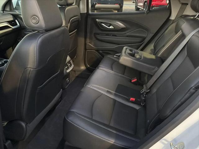2023 GMC Terrain FWD SLT