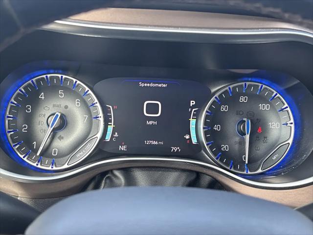 2017 Chrysler Pacifica Touring-L Plus