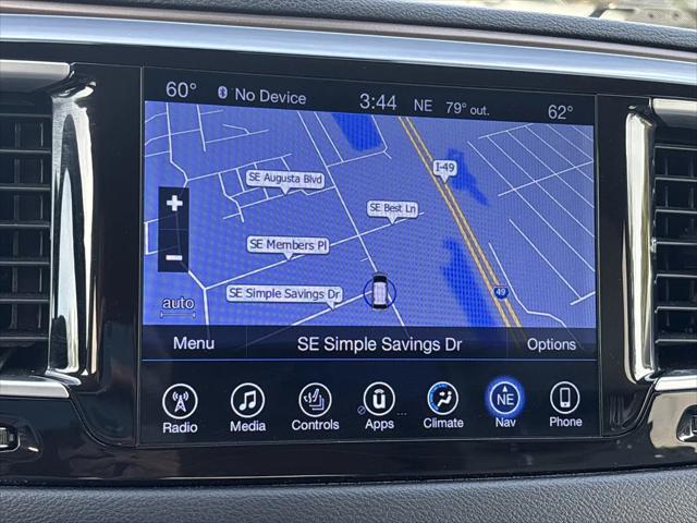2017 Chrysler Pacifica Touring-L Plus