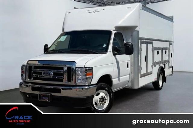 2024 Ford E-450 Cutaway E-450 for sale in Morrisville, PA