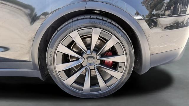 2022 Tesla Model X Plaid Tri Motor All-Wheel Drive