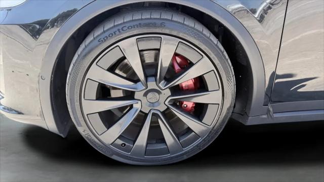 2022 Tesla Model X Plaid Tri Motor All-Wheel Drive