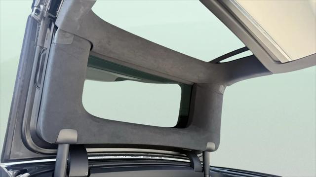 2022 Tesla Model X Plaid Tri Motor All-Wheel Drive