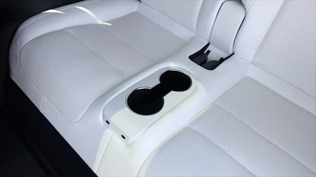 2022 Tesla Model X Plaid Tri Motor All-Wheel Drive