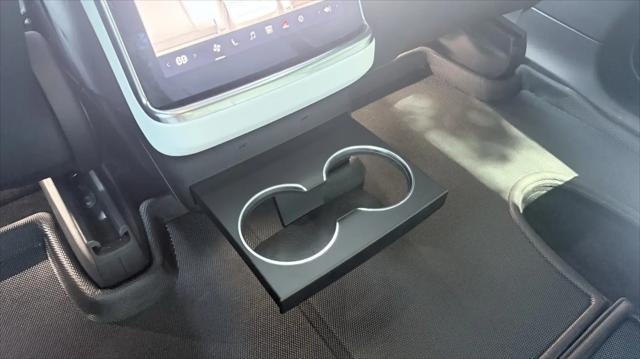 2022 Tesla Model X Plaid Tri Motor All-Wheel Drive
