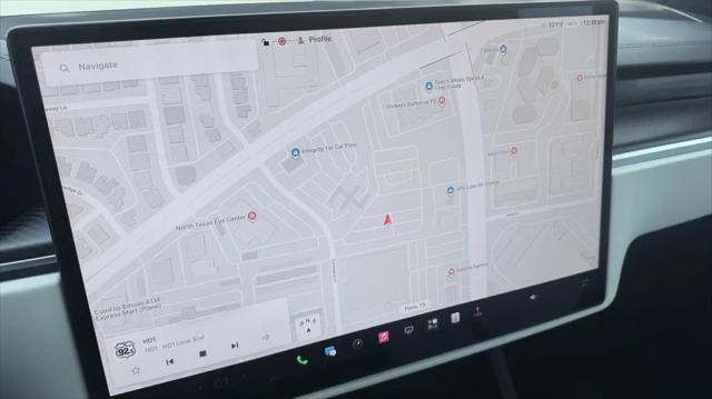 2022 Tesla Model X Plaid Tri Motor All-Wheel Drive