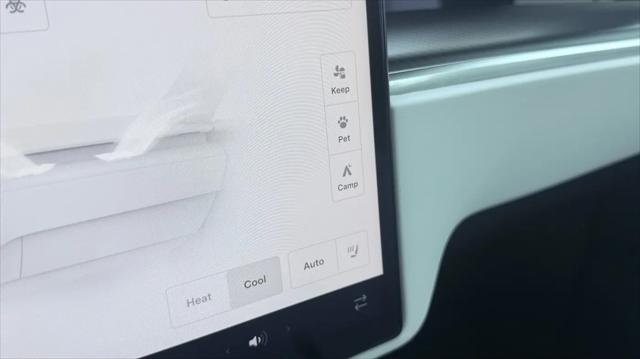 2022 Tesla Model X Plaid Tri Motor All-Wheel Drive