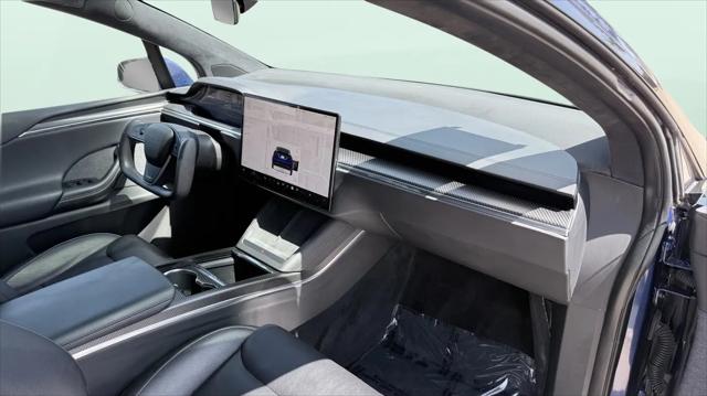 2022 Tesla Model X Plaid Tri Motor All-Wheel Drive