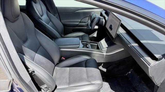 2022 Tesla Model X Plaid Tri Motor All-Wheel Drive