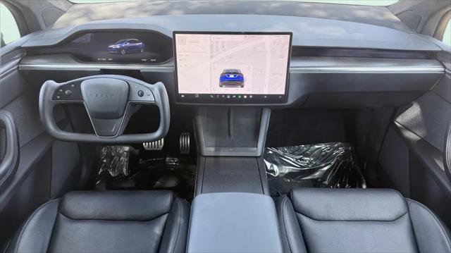 2022 Tesla Model X Plaid Tri Motor All-Wheel Drive