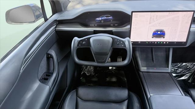 2022 Tesla Model X Plaid Tri Motor All-Wheel Drive
