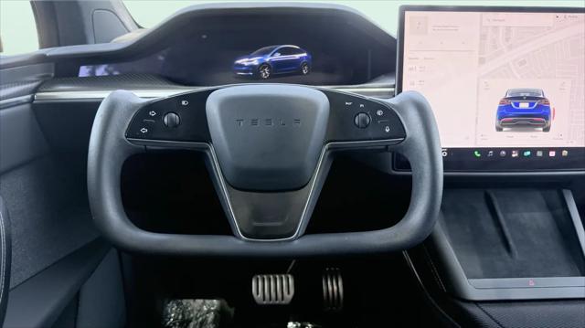 2022 Tesla Model X Plaid Tri Motor All-Wheel Drive