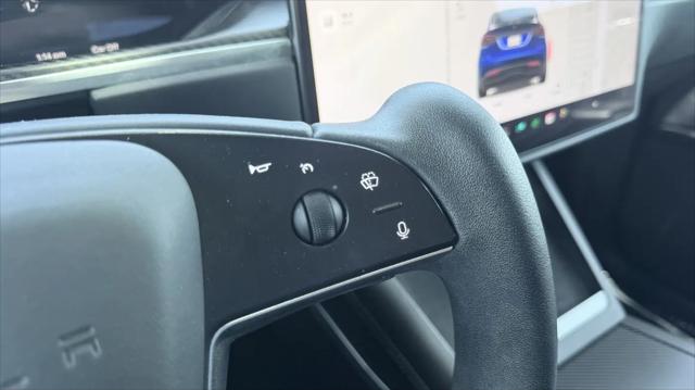 2022 Tesla Model X Plaid Tri Motor All-Wheel Drive