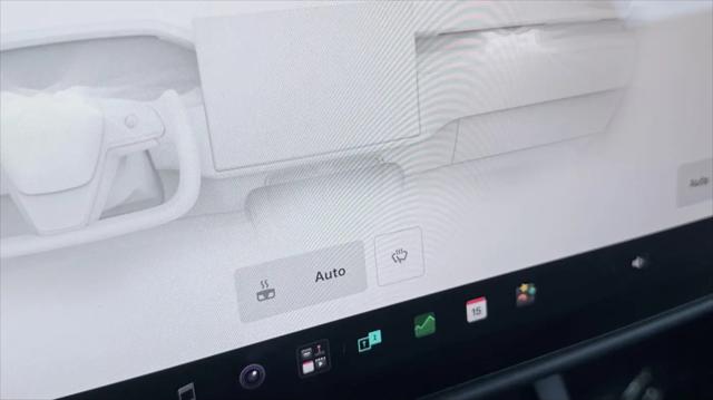 2022 Tesla Model X Plaid Tri Motor All-Wheel Drive