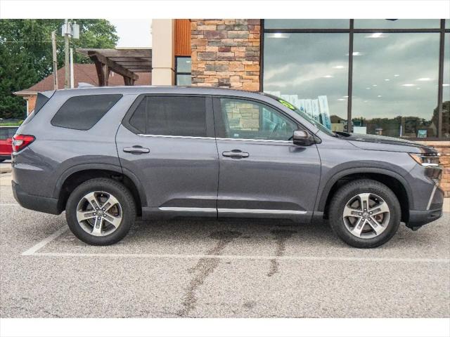 2024 Honda Pilot EX-L 7 Passenger