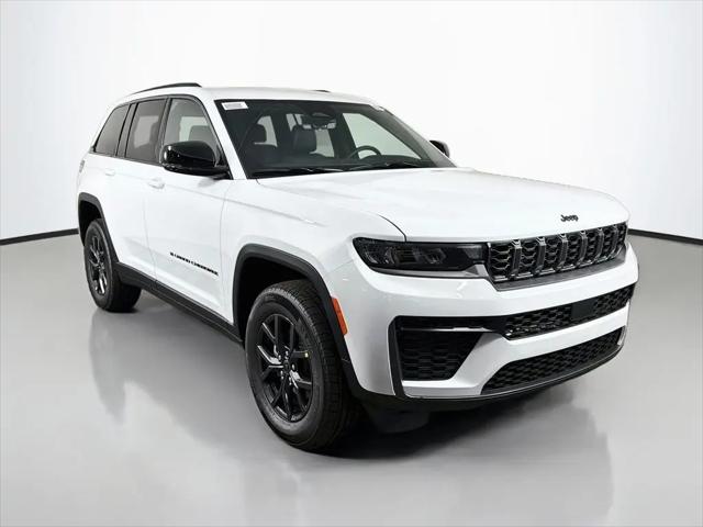 2027 Jeep Grand Cherokee Laredo Altitude for sale in Schaumburg, IL