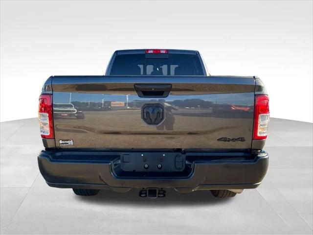 2024 Ram 3500 Tradesman Crew Cab 4x4 64 Box