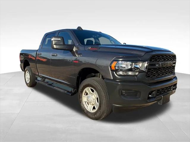2024 Ram 3500 Tradesman Crew Cab 4x4 64 Box