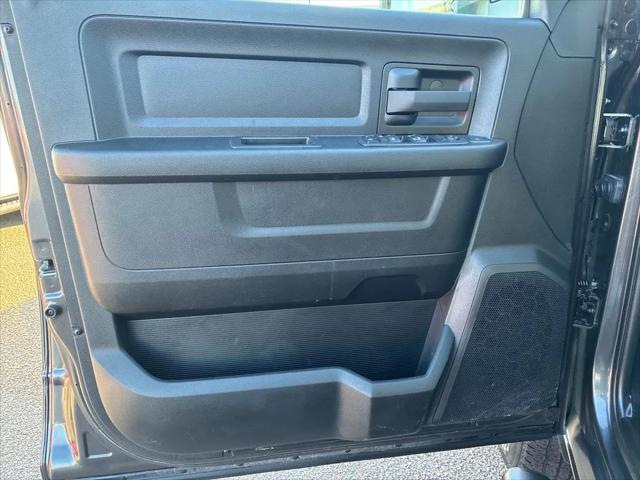 2024 Ram 3500 Tradesman Crew Cab 4x4 64 Box