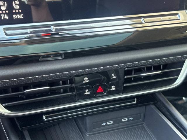 2025 Volkswagen Atlas 2.0T SEL