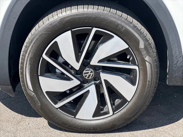 2025 Volkswagen Atlas 2.0T SEL