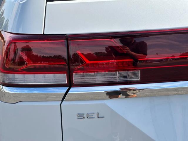 2025 Volkswagen Atlas 2.0T SEL