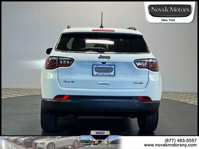 2023 Jeep Compass Latitude Lux FWD