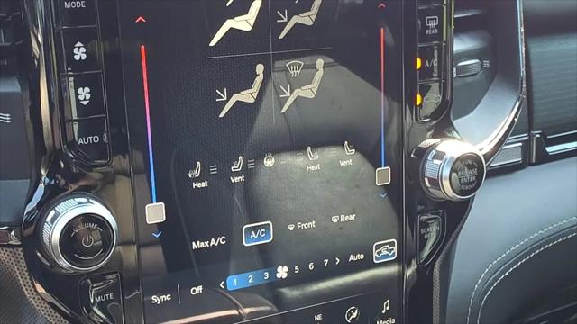 2022 Ram 1500 Limited Crew Cab 4x4 57 Box