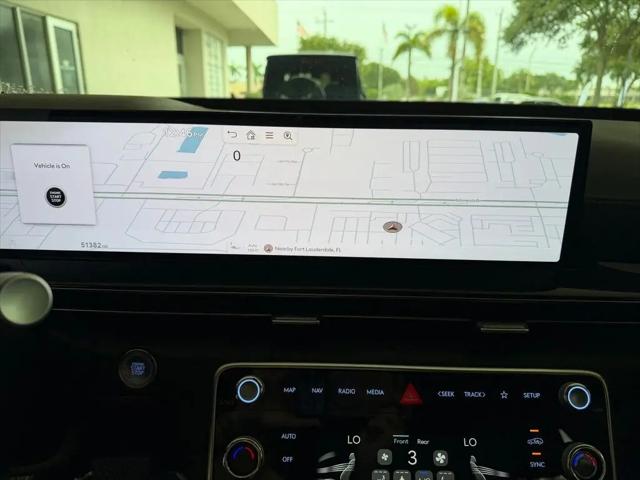 2025 Genesis GV80 2.5T Standard AWD