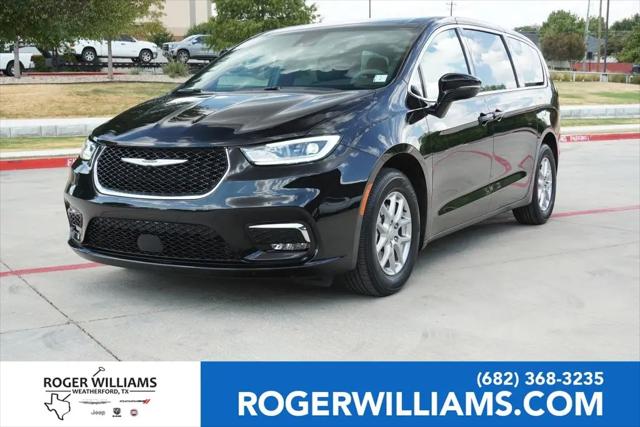 2026 Chrysler Pacifica Select for sale in Weatherford, TX