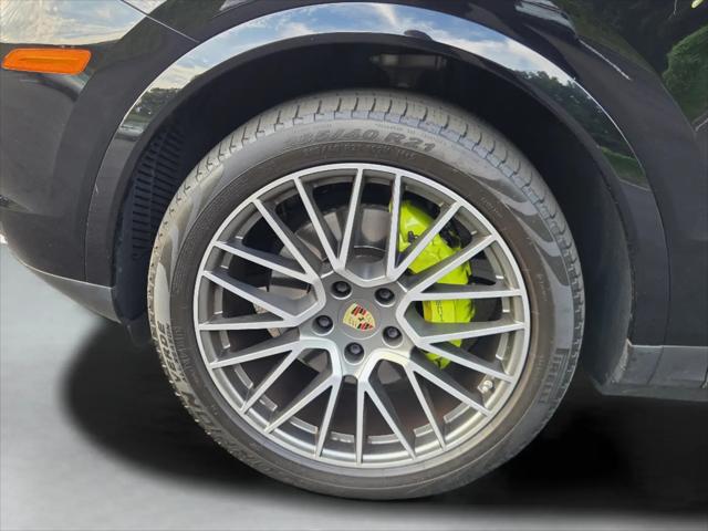 2023 Porsche Cayenne E-Hybrid Cayenne E-Hybrid