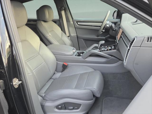 2023 Porsche Cayenne E-Hybrid Cayenne E-Hybrid