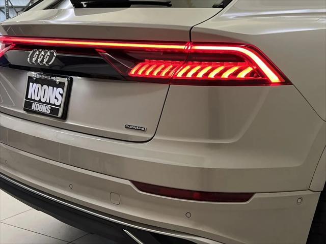 2020 Audi Q8 Premium Plus 55 TFSI quattro Tiptronic