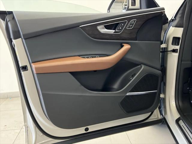 2020 Audi Q8 Premium Plus 55 TFSI quattro Tiptronic